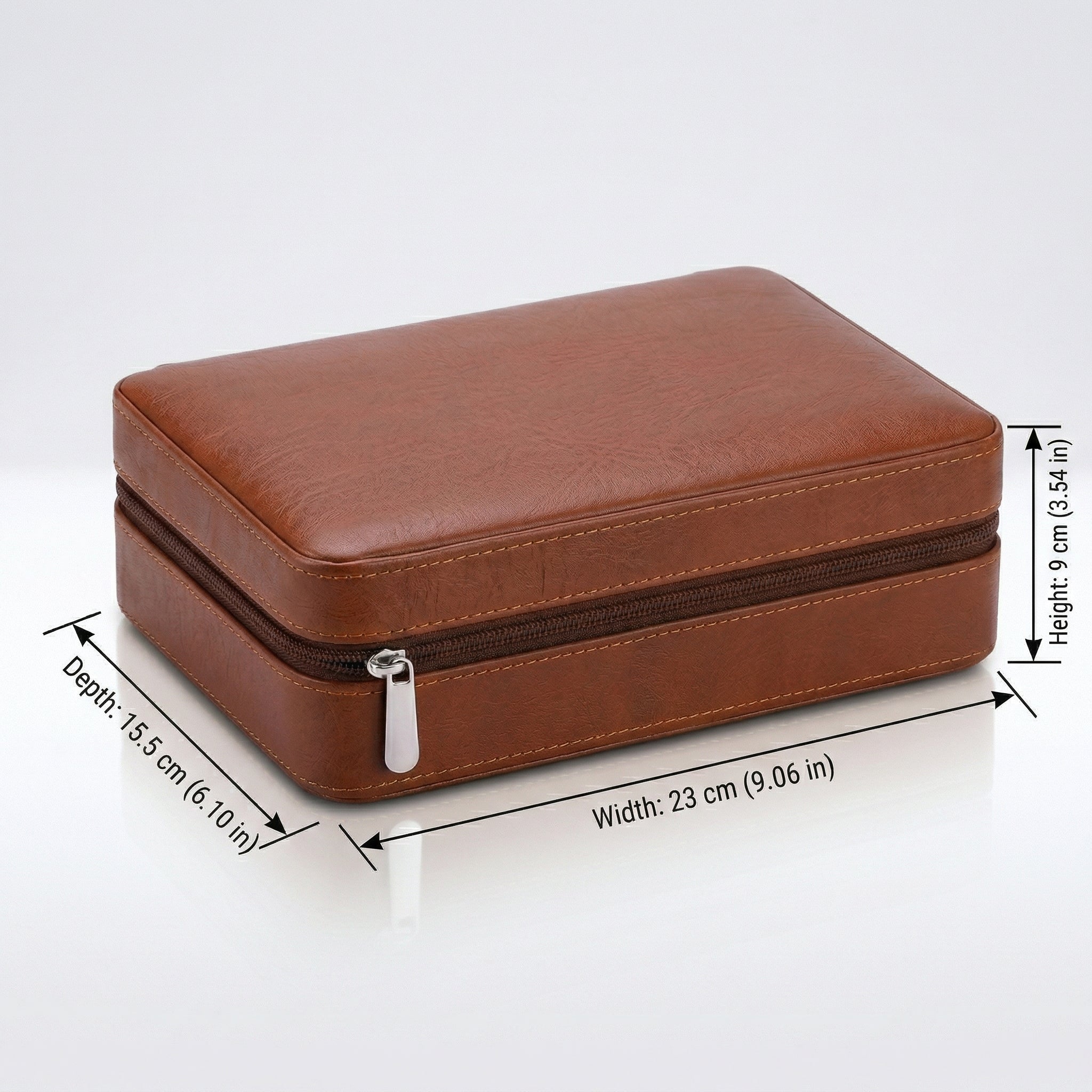 Travel cigar case in brown leather with dimensions added